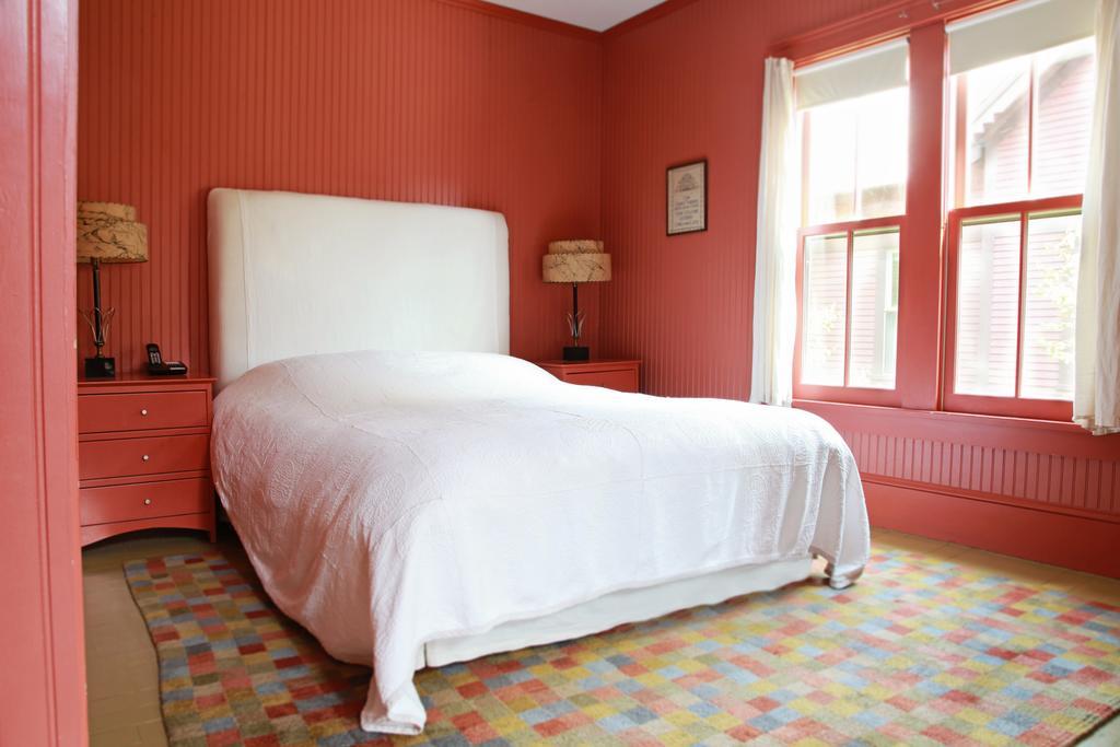 The Porches Inn At Mass Moca North Adams Bagian luar foto