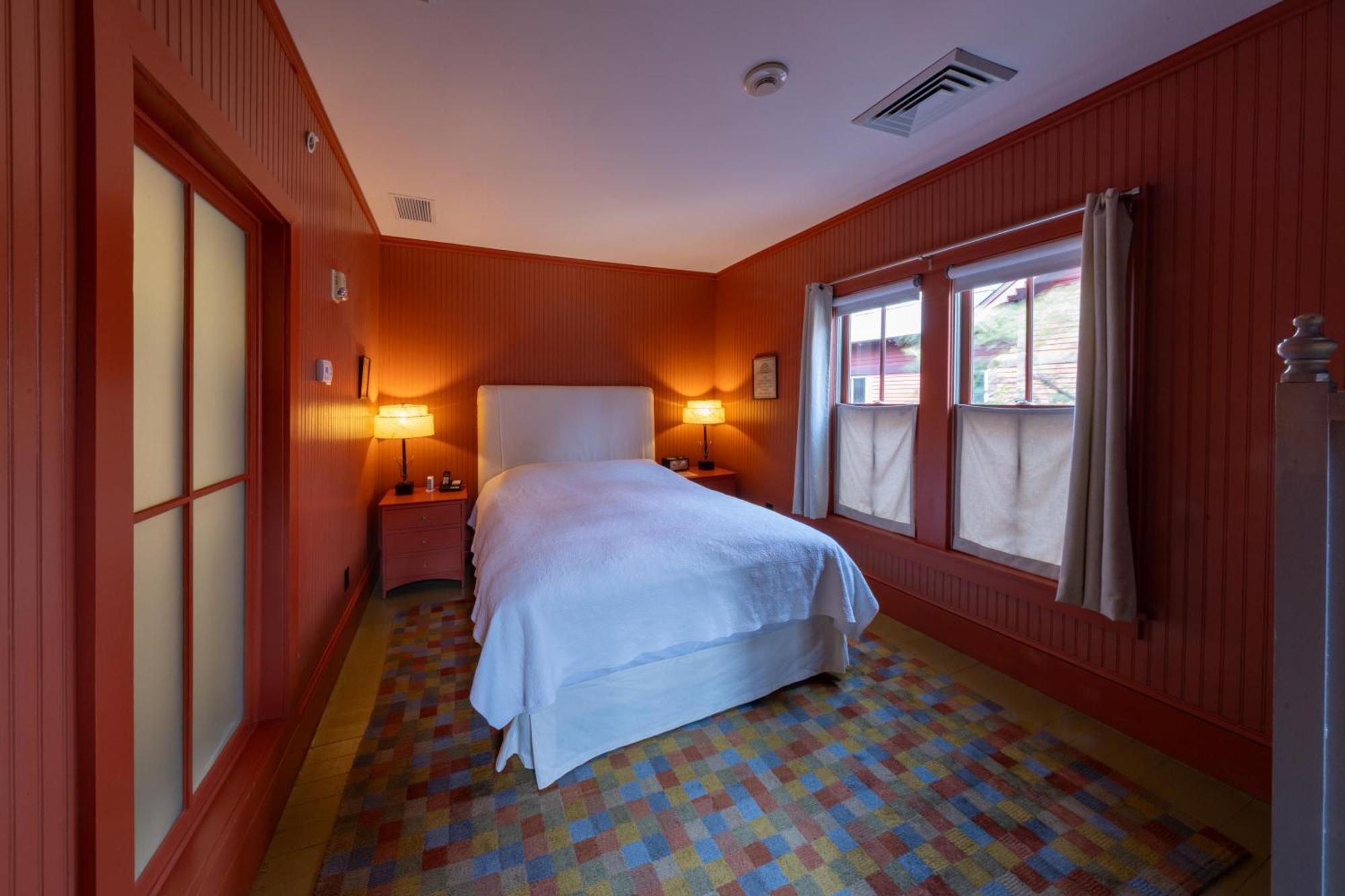 The Porches Inn At Mass Moca North Adams Bagian luar foto
